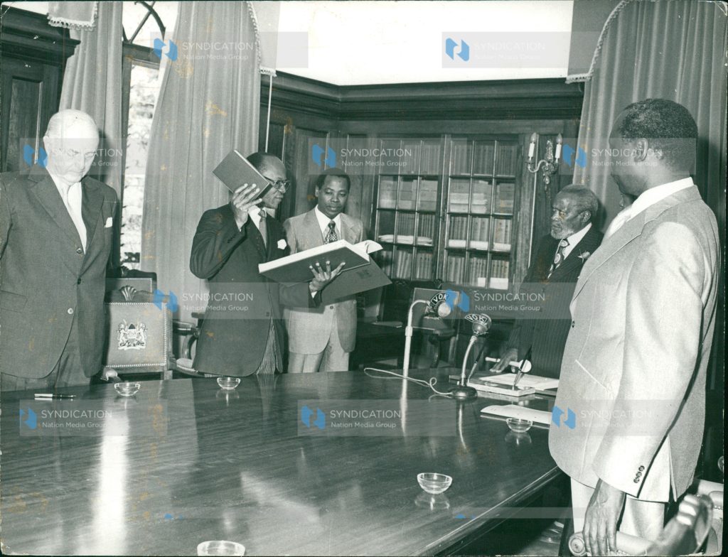 Swearing-in of two High Court Judges by President Mzee Jomo Kenyatta