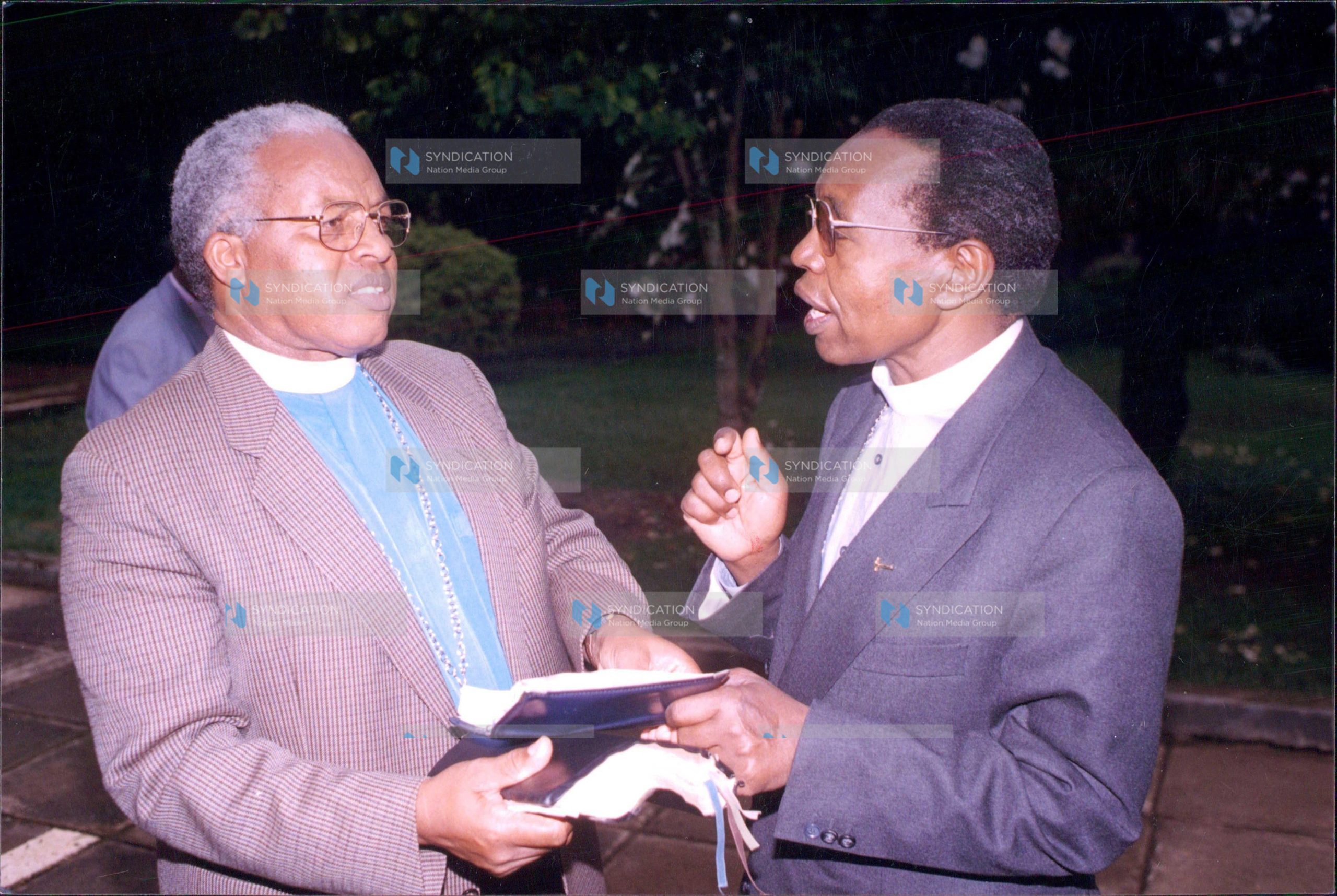 Dr. Jesse Macharia Kamau (left) is elected the new Moderator of the Presbyterian Church of East Africa
