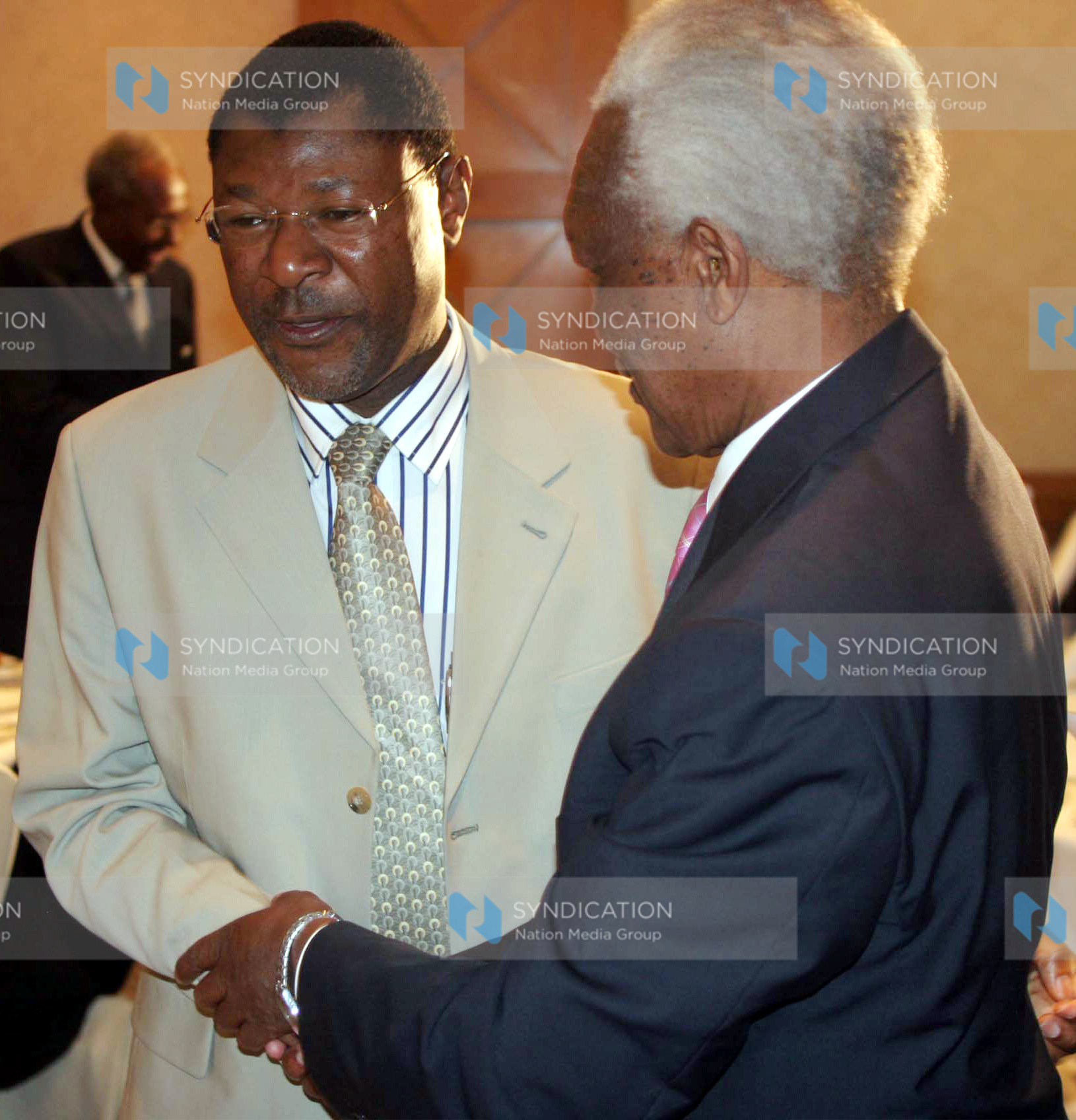 Foreign Affairs Minister Moses Wetangula meets with Ambassador Bethwel Kiplagat