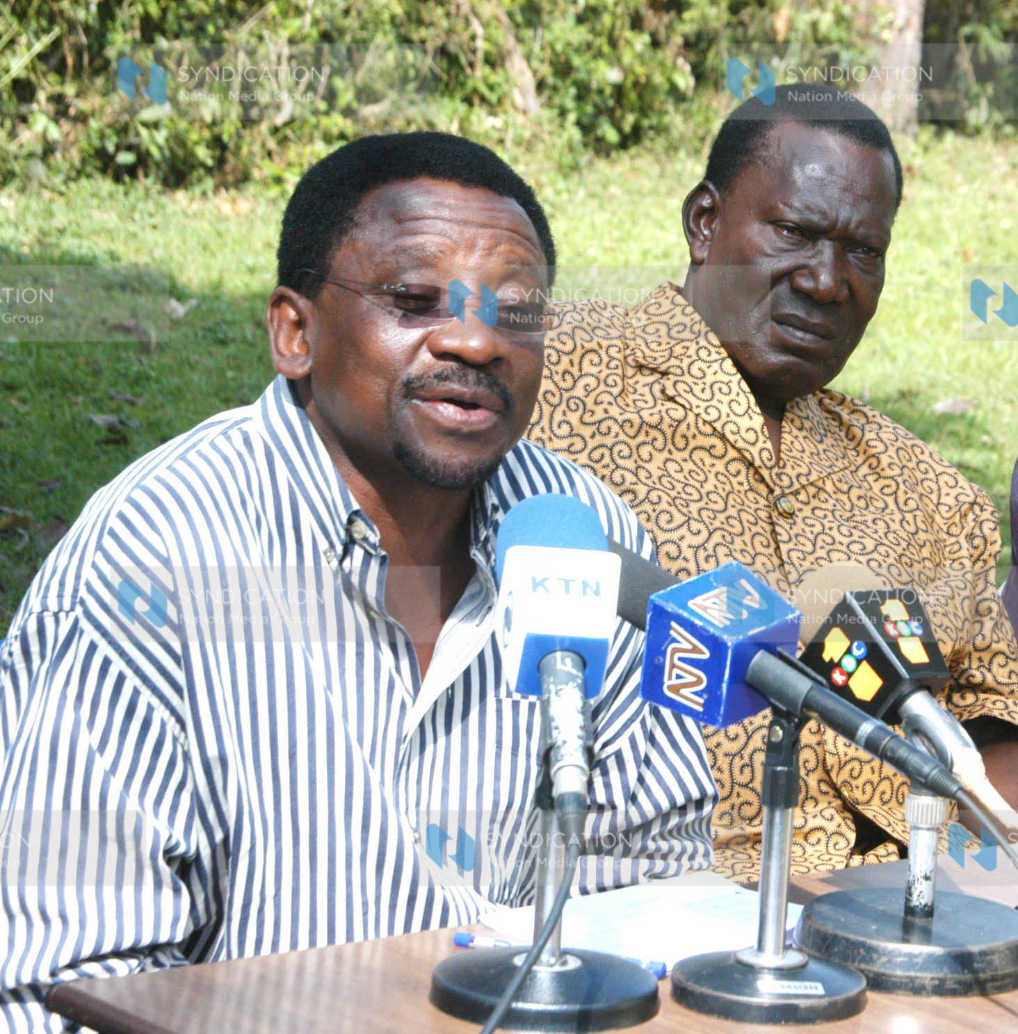 Lands Minister James Orengo addresses a press conference at the Ugunja constituency