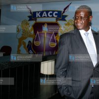 Energy Minister Kiraitu Murungi arrives at the Kenya Anti-Corruption Commission officers