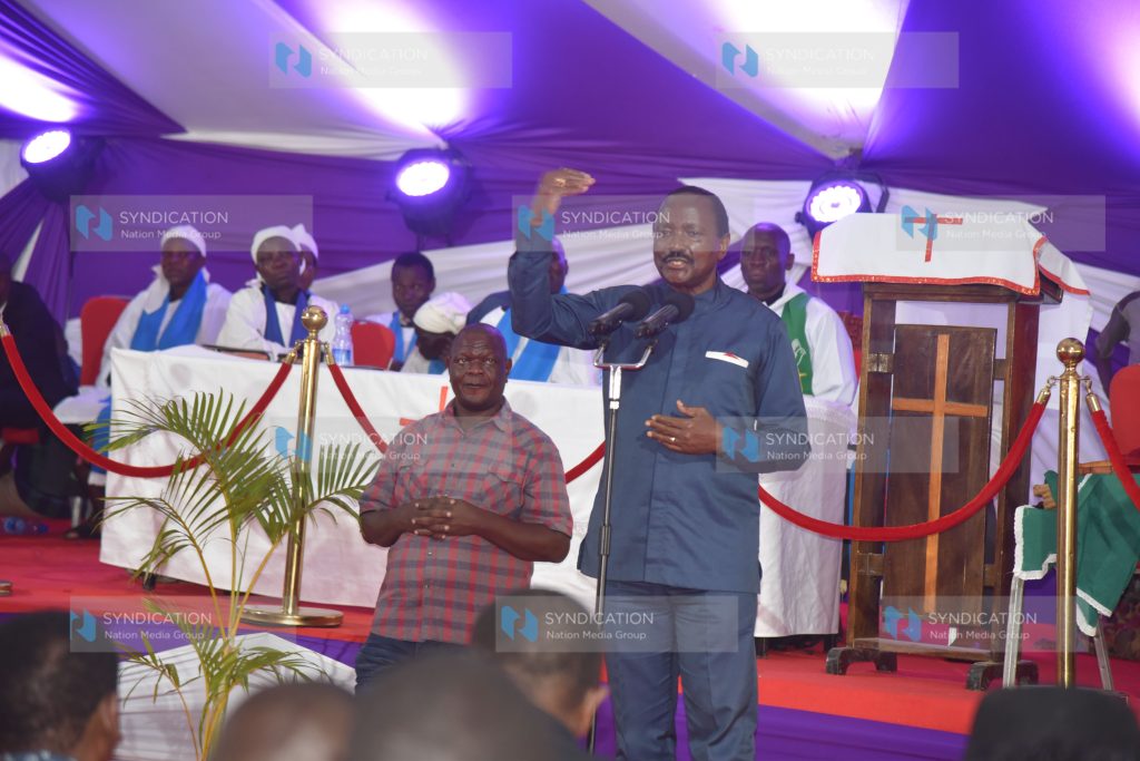 Wiper leader Kalonzo Musyoka addressing at Mabole village Butere