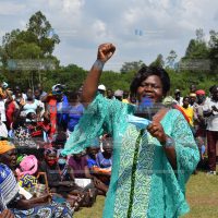 Gladys Wanga address traders at Riat Trading centre in Kanyikela Ward