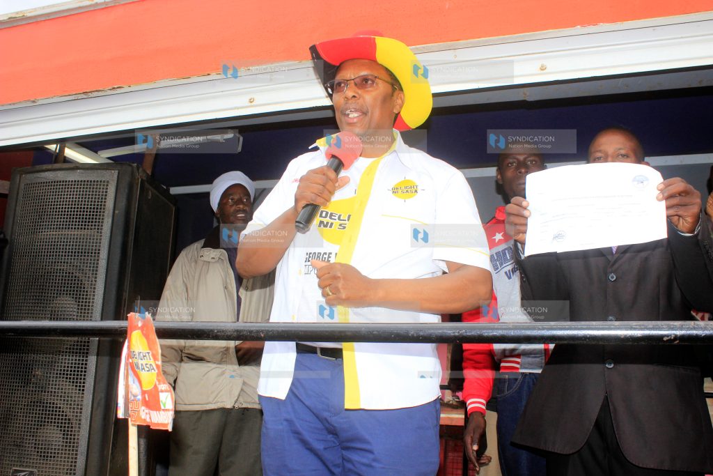 George Wambugu addresses residents of Olkalou Town, Nyandarua County