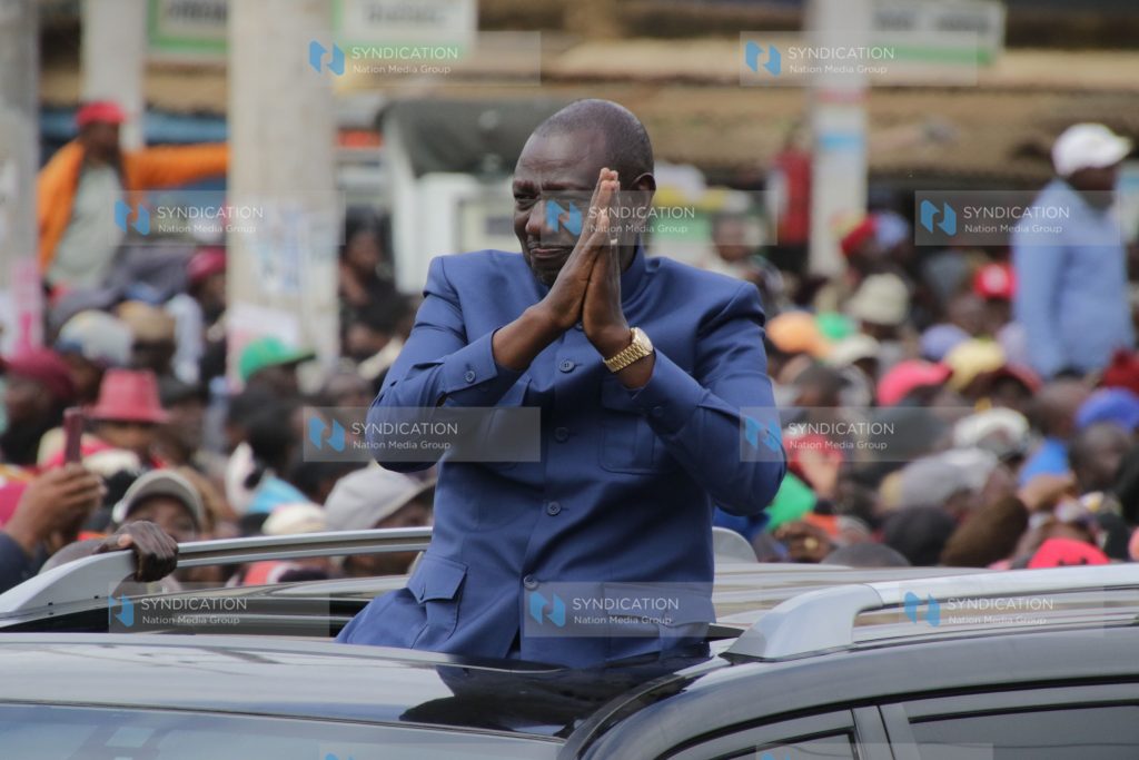 President William Ruto gestures as he interacted with wananchi at Karatina town