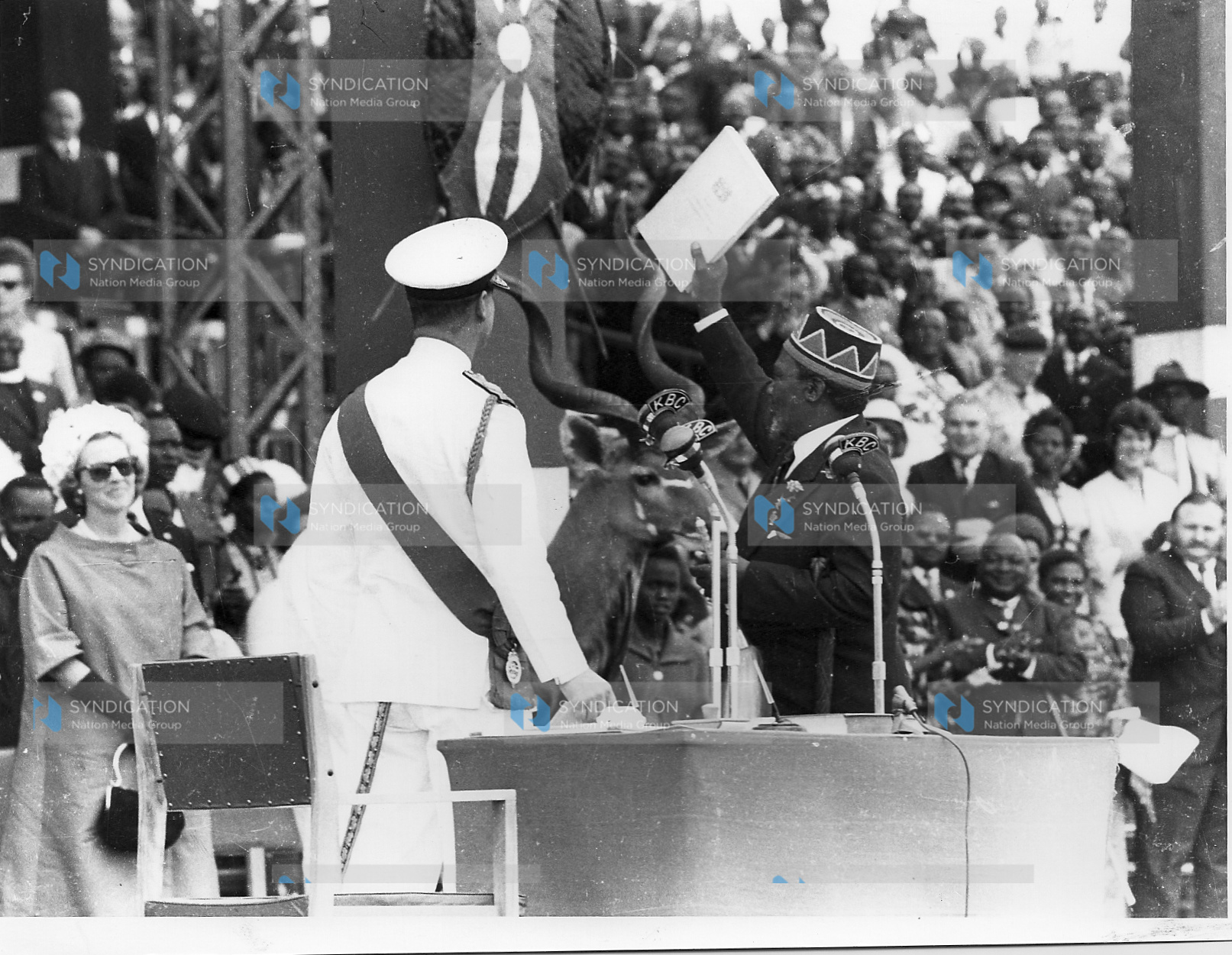 Prime Minister Jomo Kenyatta is sworn in