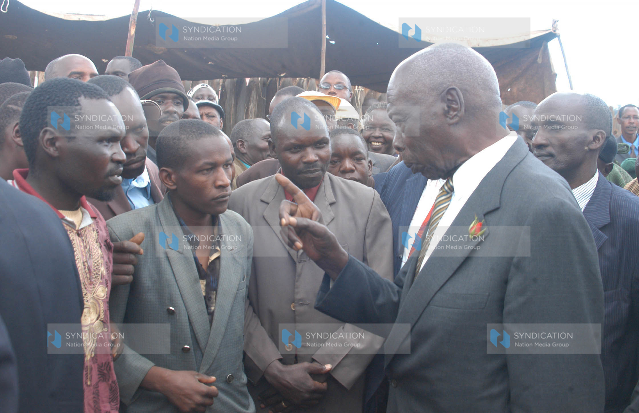 Former President Daniel Arap Moi speaks to Keringet youth in Kuresoi Constituency