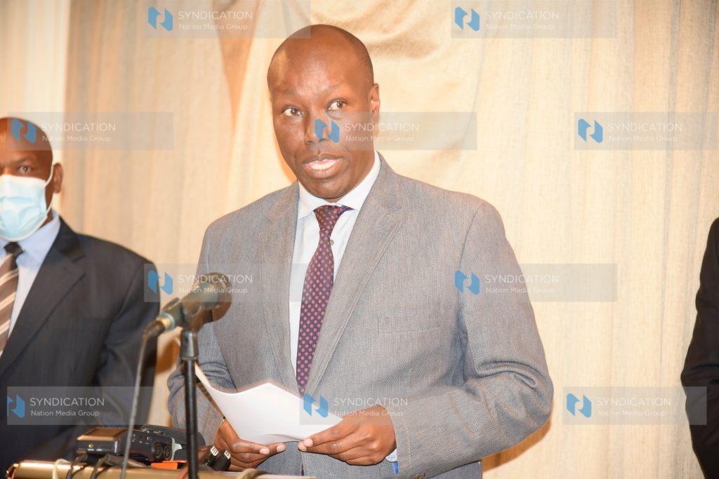 Lee Kinyanjui speaking to journalists on the state of COVID-19
