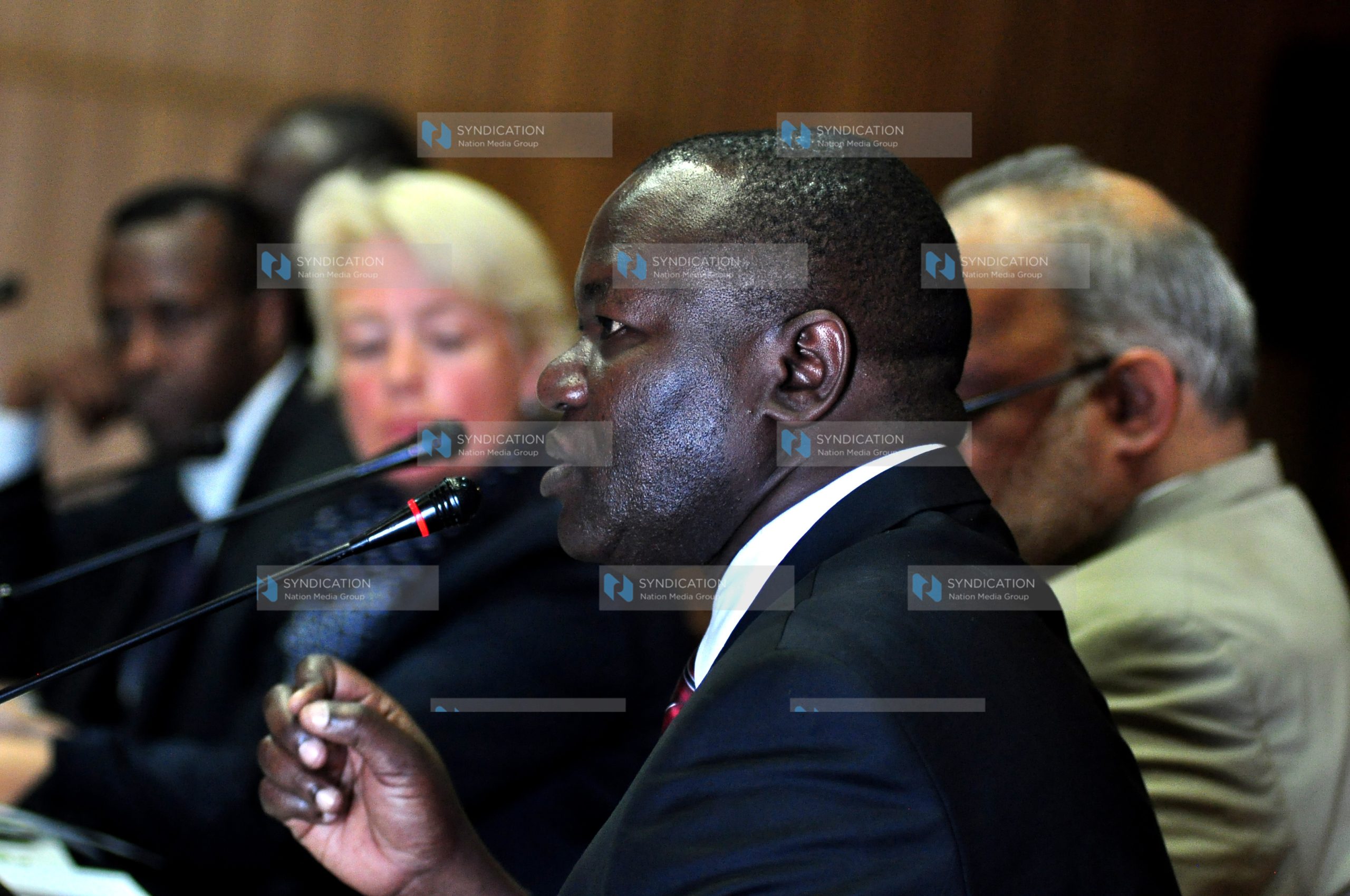 Tom Ojienda addressing participants
