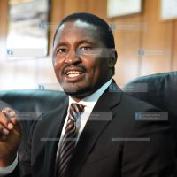 Mwangi Kiunjuri addressing journalists at Kilimo House
