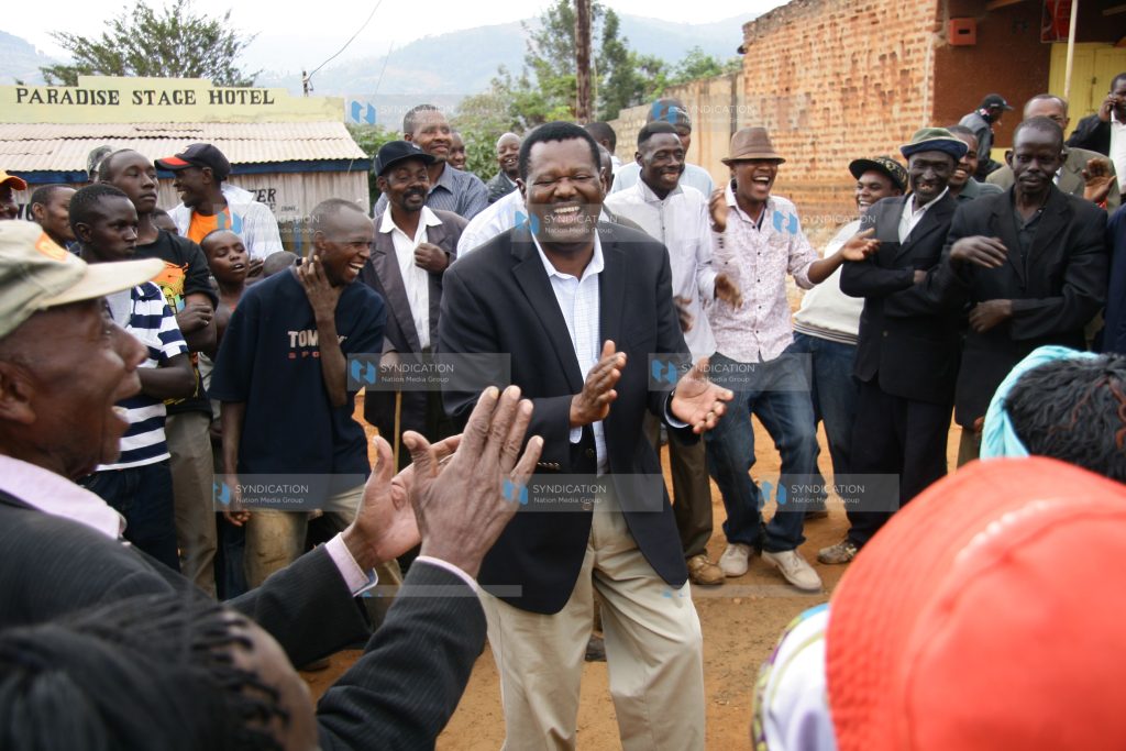 Prof. Philip Kaloki addressing locals at Kyambalasi