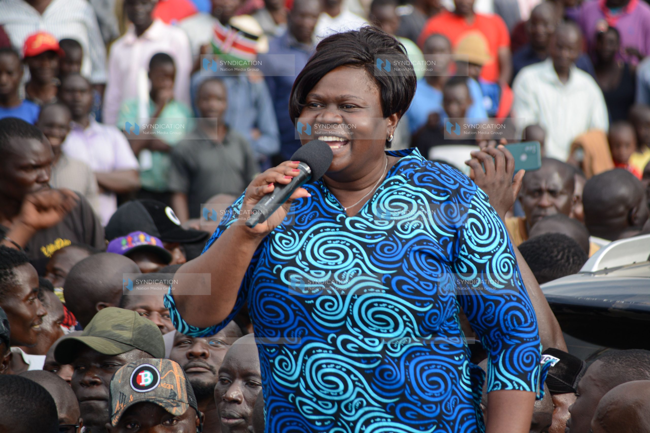 Gladys Wanga, Homabay County Governor, speaking to the residents of Migori town