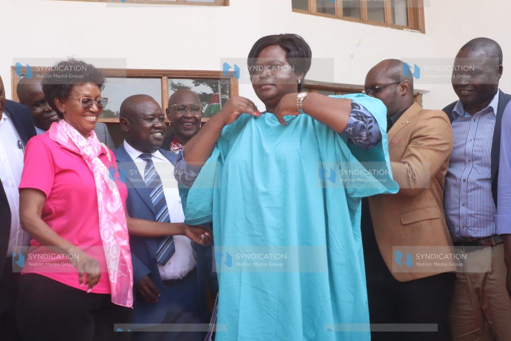 Homa Bay Governor Gladys Wanga tries out a scrub