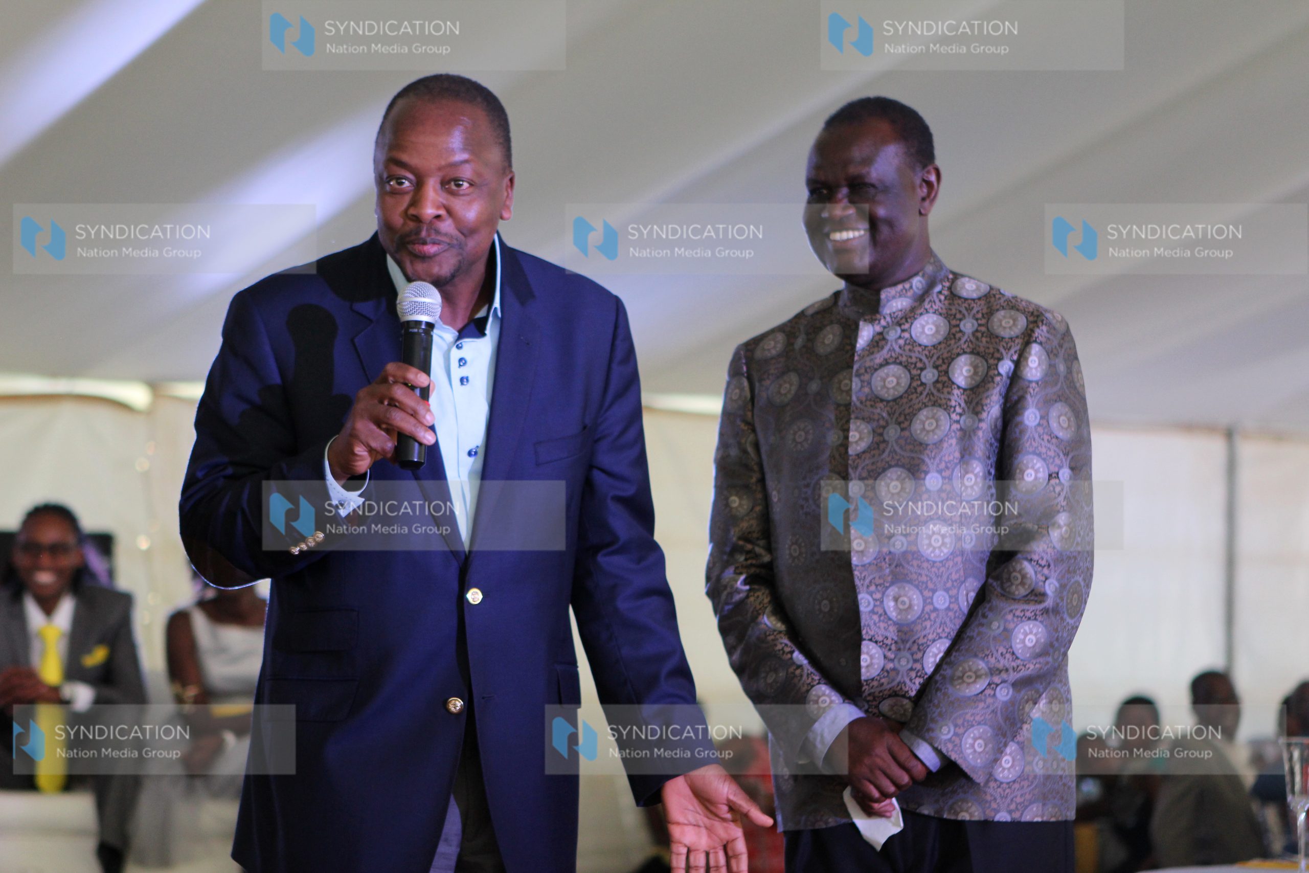 Senator for Nyeri County Mutahi Kagwe flanked by Meru Senator Kiraitu Murungi
