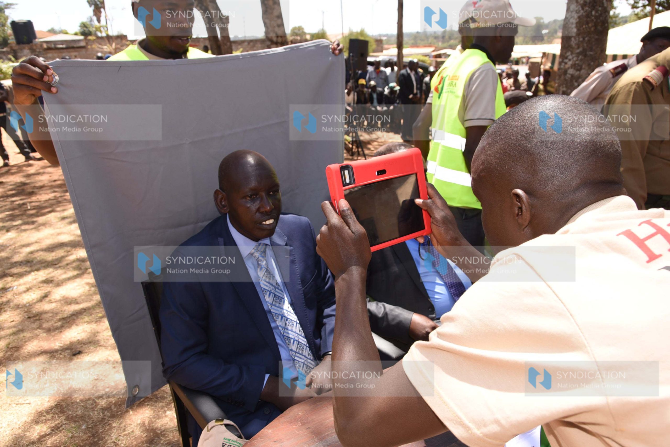 Belio Kipsang has his photograph taken