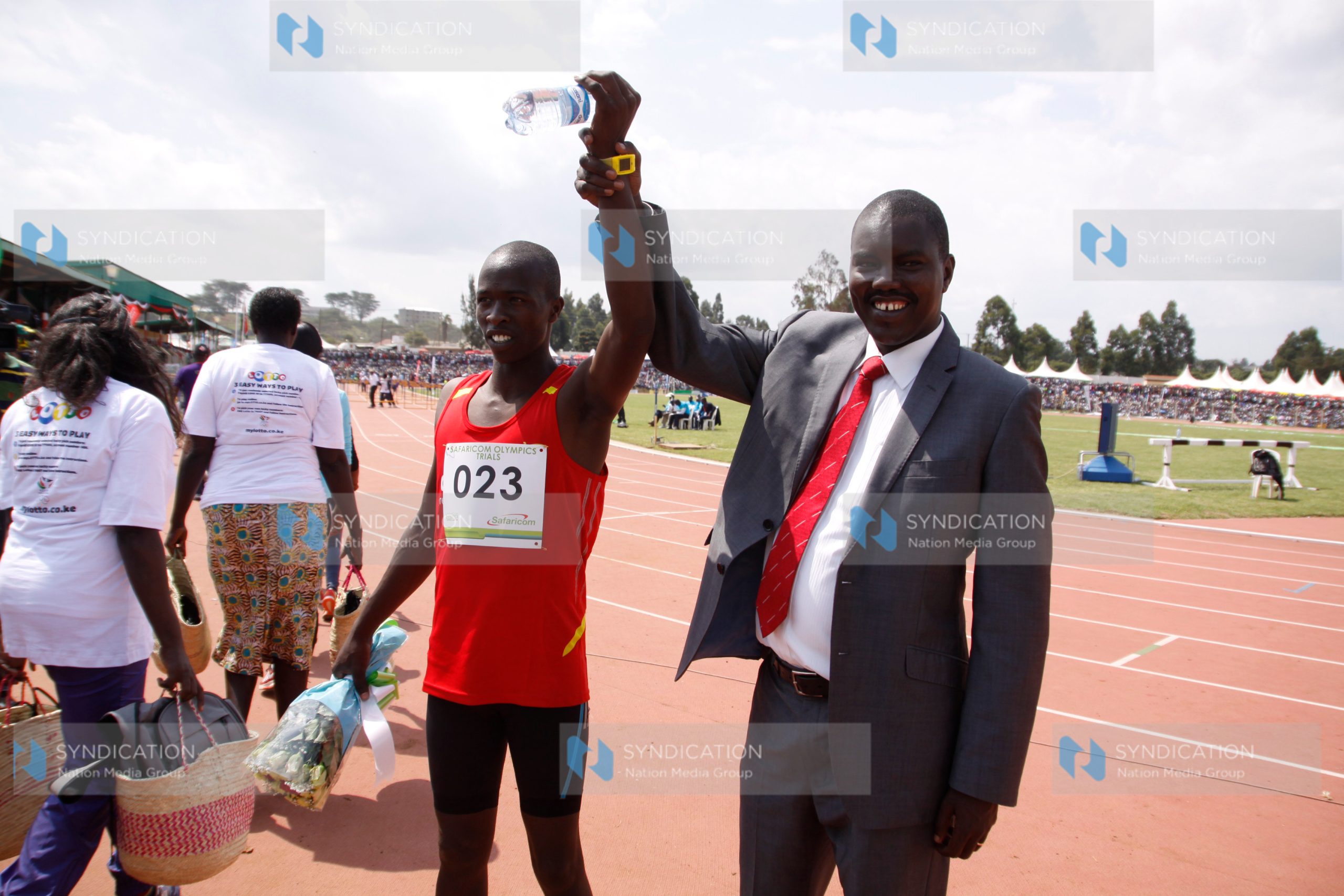 Uasin Gishu County Governor Jackson Mandago congratulates Kiprotich Kurgoi