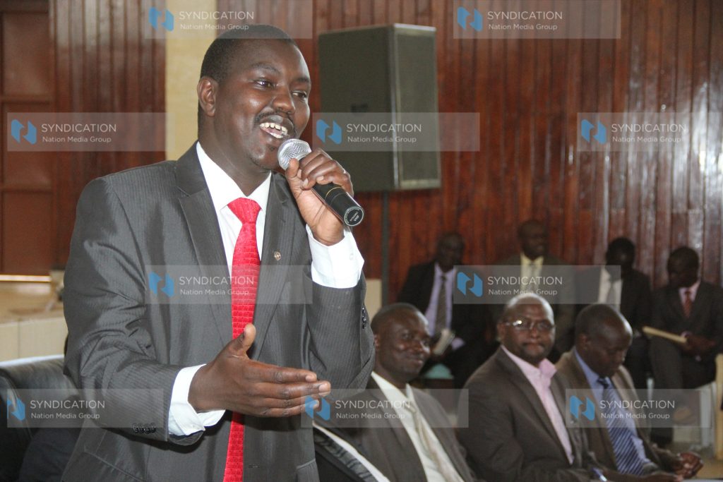 Jackson Mandago addresses committee members for all health facilities