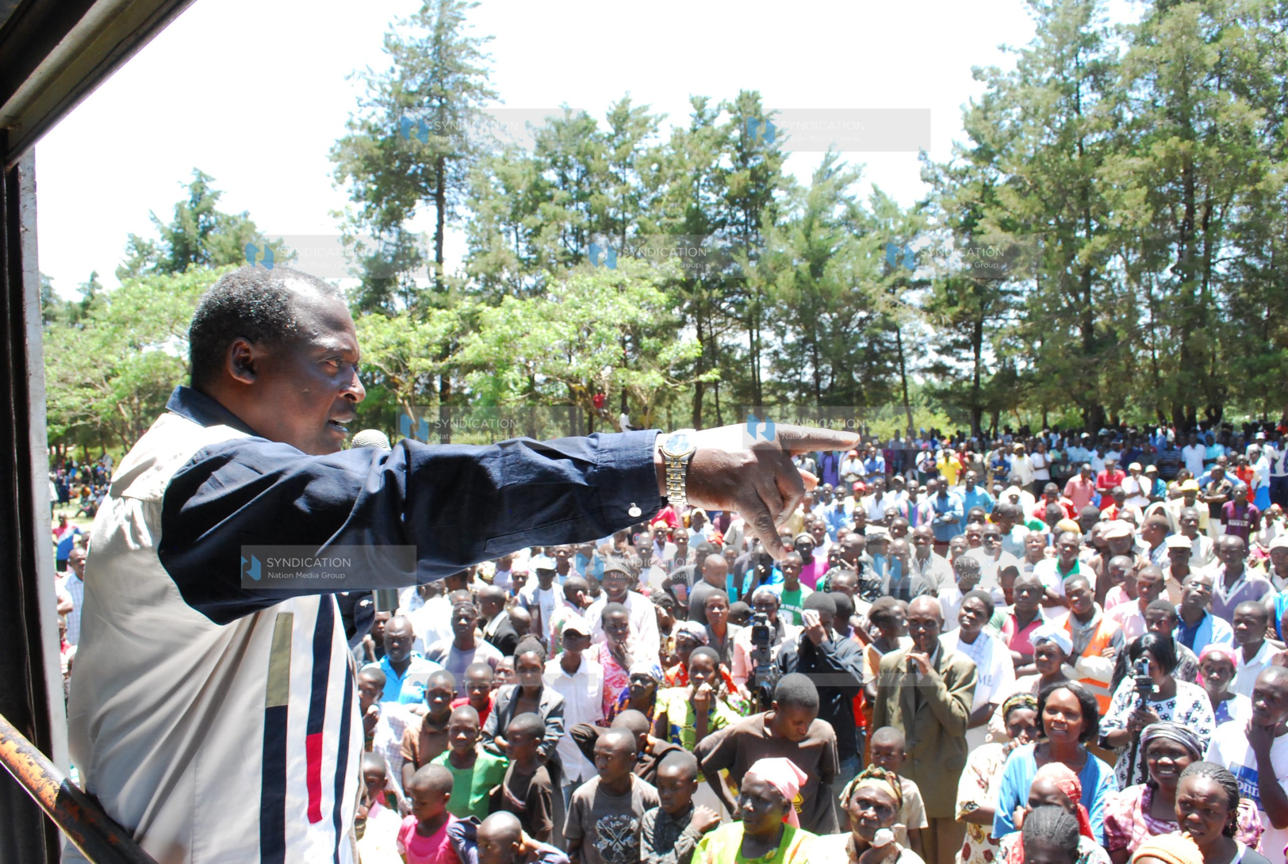 Cyrus Jirongo, addresses a campaign rally at Solio sports ground