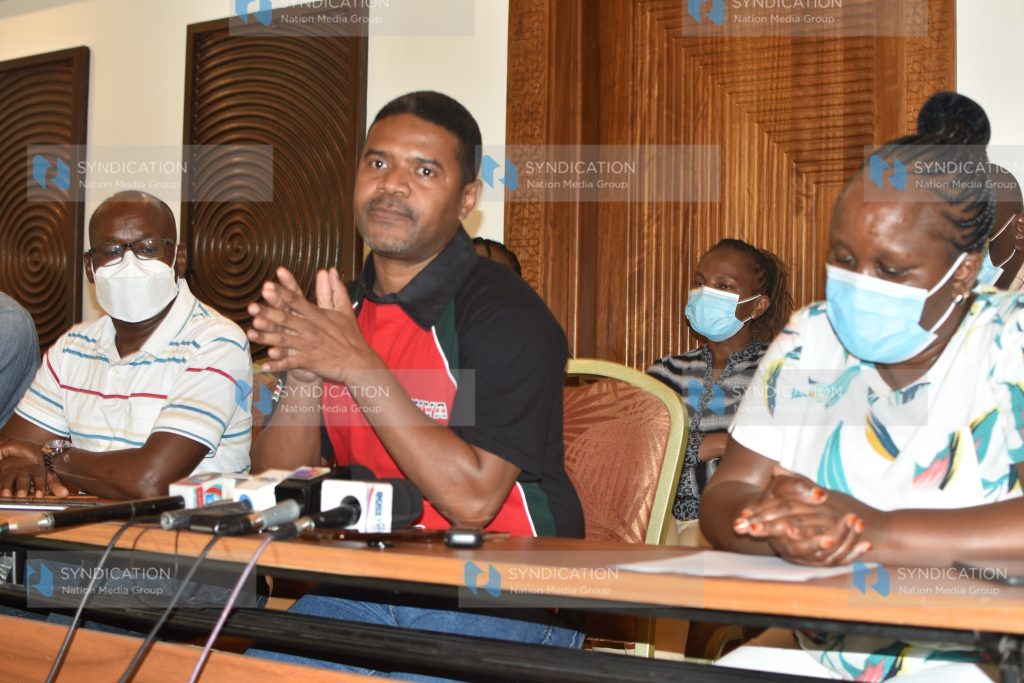 Independent Medico-Legal Unit (IMLU) Executive Director Peter Kiama, Haki Africa's Executive Director Hussein Khalid