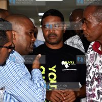 Kimani Wamatangi talks to Mombasa business operators