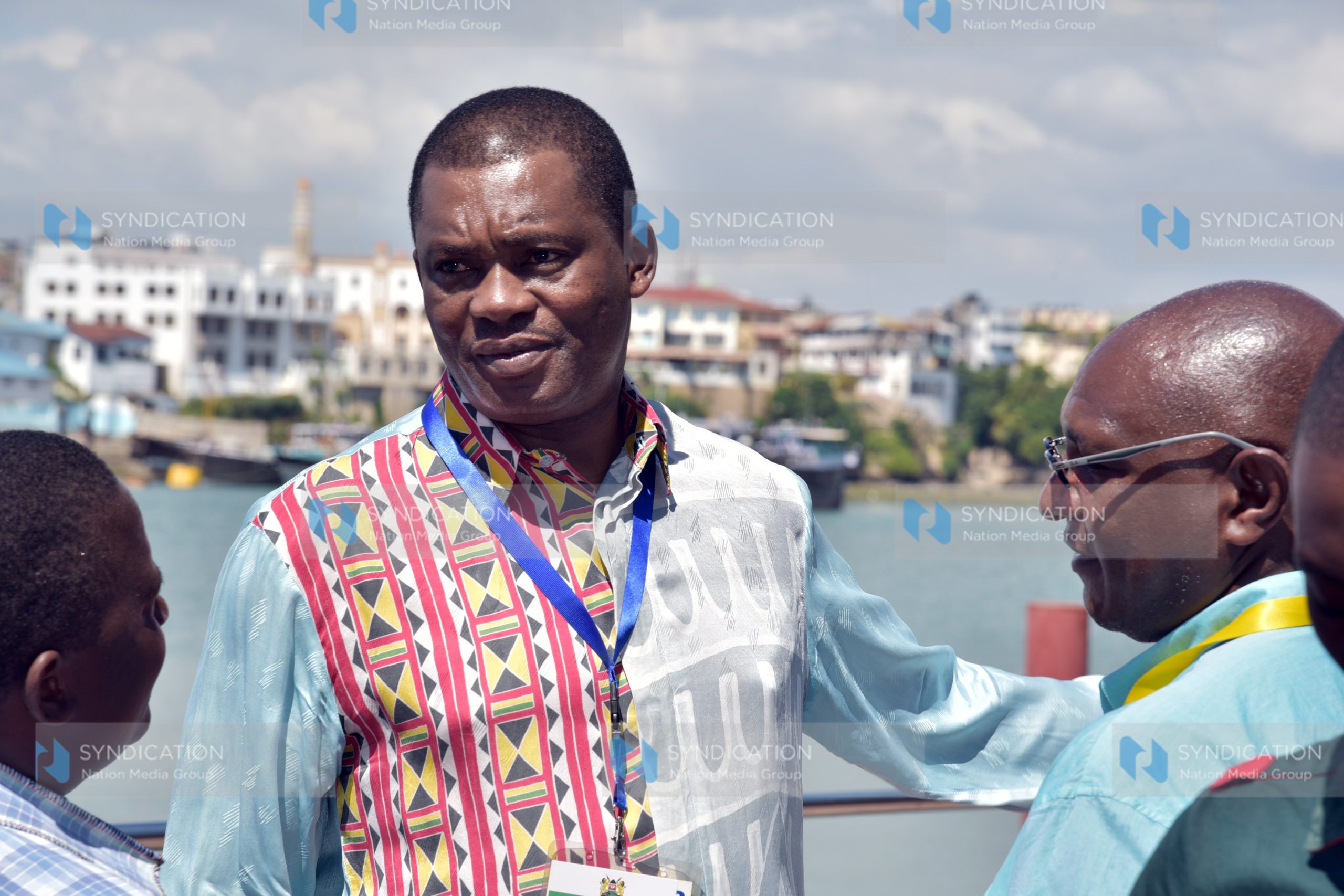 National Assermbly Speaker Justin Muturi addressing the press