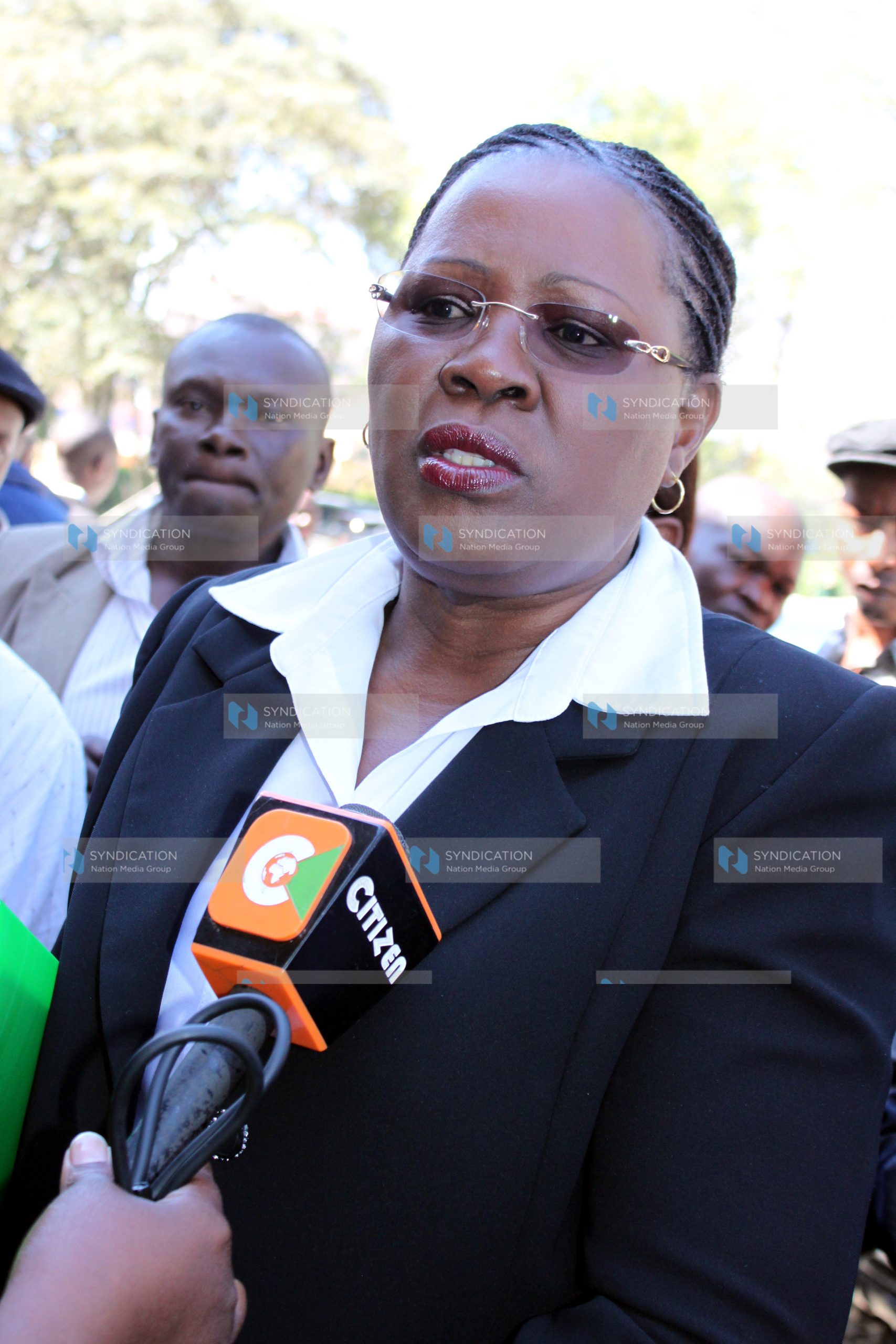Advocate Alice Muthoni Wahome appearing for the Mbiyu Koinange family briefing reporters