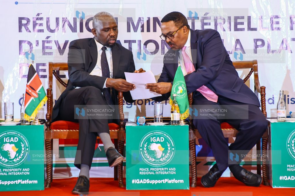 Interior Cabinet Secretary Kipchumba Murkomen and IGAD Executive Secretary Workneh Gebeyehu