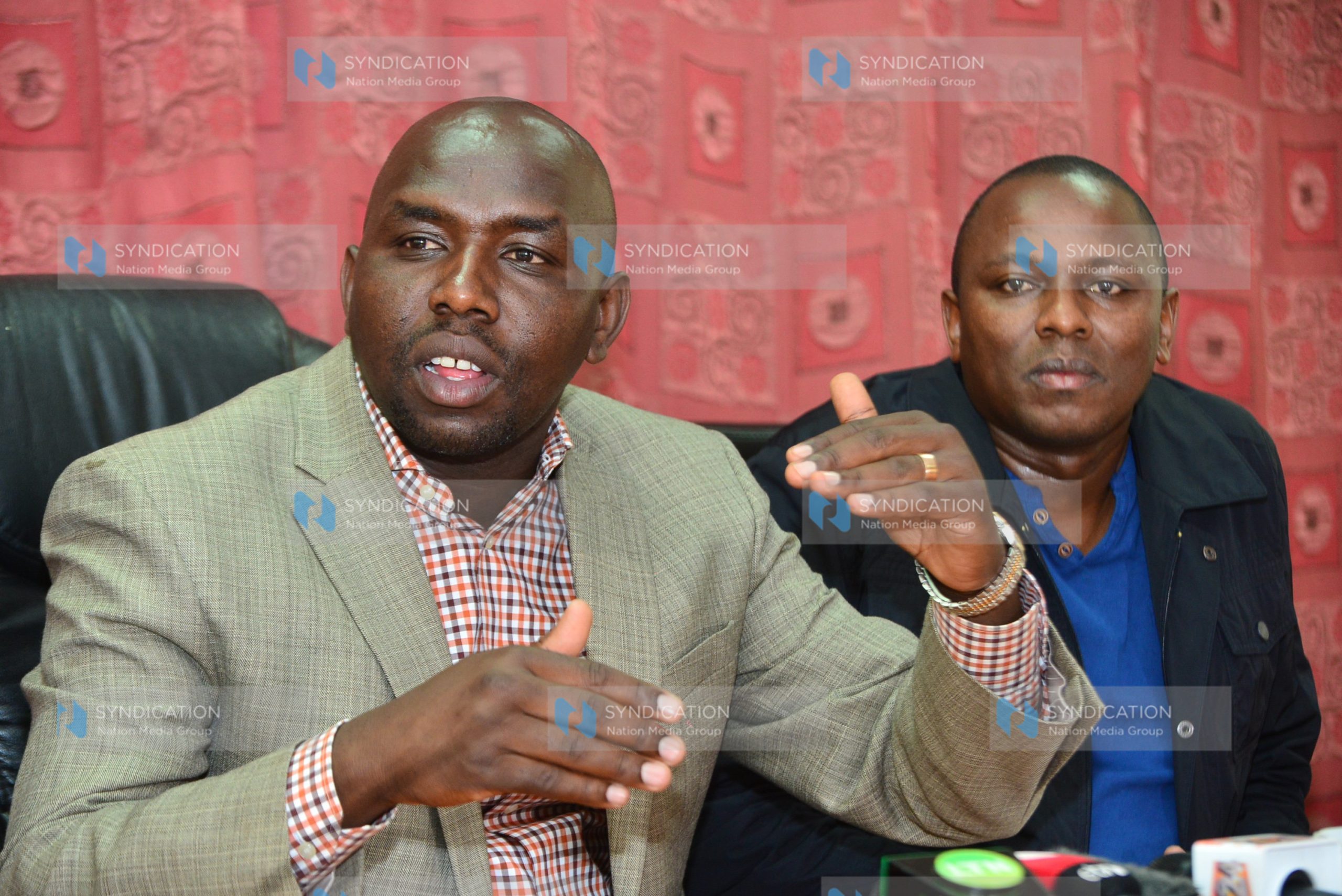 Majority leaders in Senate Kipchumba Murkomen (left)