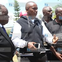 Senator Kimani Wamatangi with the late Kabete MP George Muchai’s lawyer John Khaminwa and the late MP’s personal assistant James Kihara