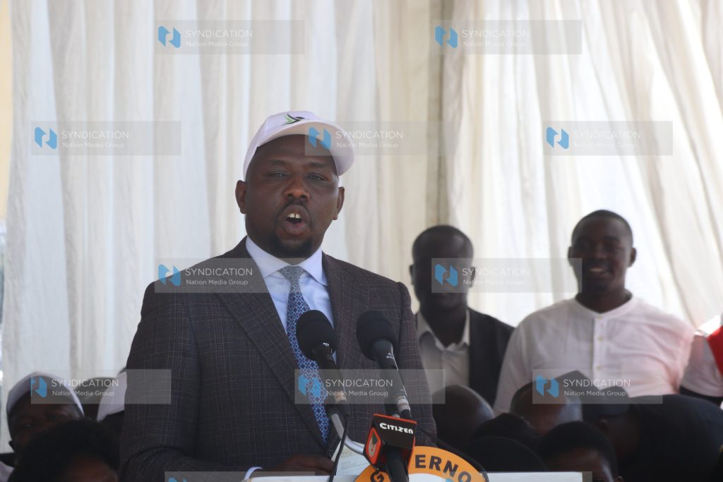 Kipchumba Murkomen speaks at Kabunde Airstrip
