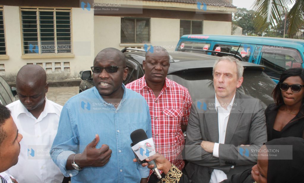 Lawyer Ekuru Aukot addressed the press at Dog Section Police Station