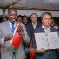 Kisii Governor Simba Arati and the President of Wuhan City Polytechnic Prof Deng Yuanfang sign Memorandum of Understanding