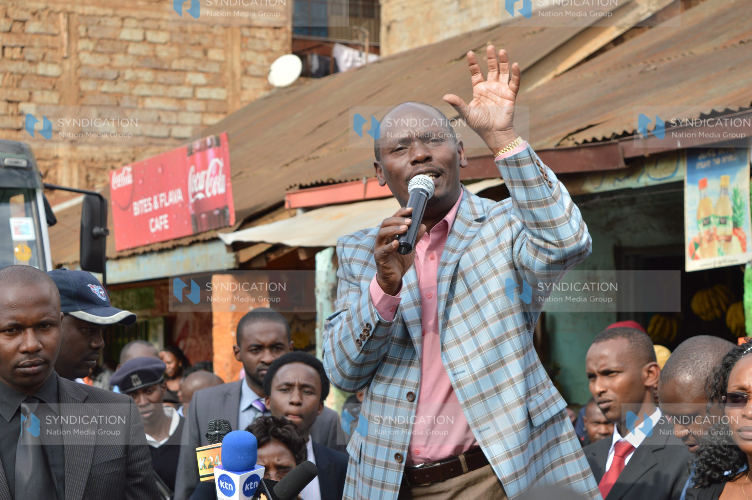 Kiambu Governor William Kabogo addresses a crowd in Kiambu Town