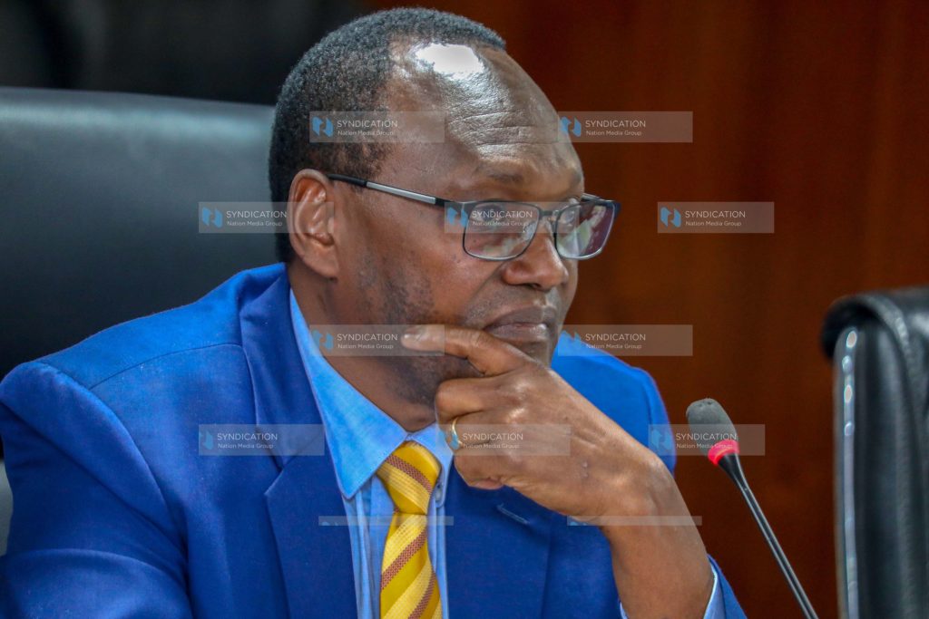 Public Debt and Privatization Committee