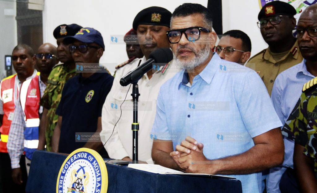 Mombasa Governor Abdulswamad Nassir (right) joins other government officials during the search and recovery operation