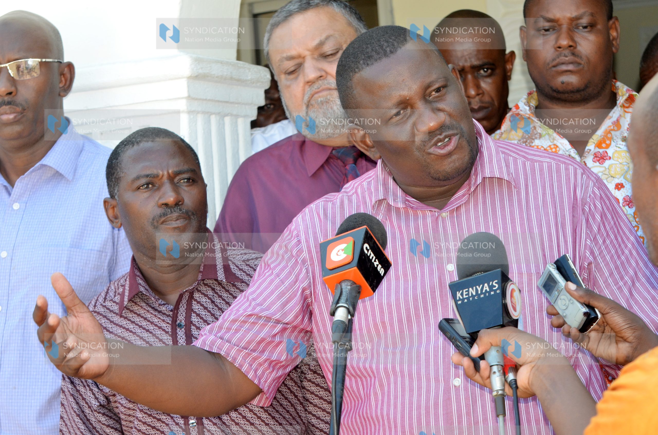 Kwale Governor Salim Mvurya among other leaders addressing members of the press