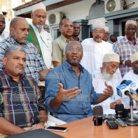 Mombasa Governor Hassan Joho, flanked by Mvita MP Abdulswamad Nassir (left) and other Muslim leaders, during a press conference