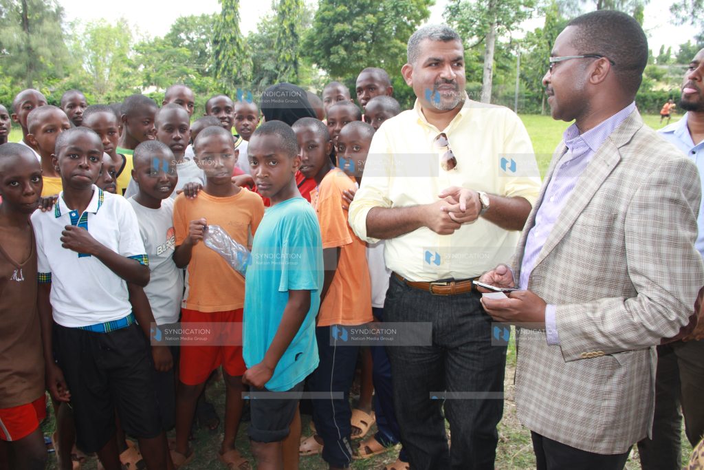 Mvita MP Abdulswamad Nassir talking to Standard Eight pupils