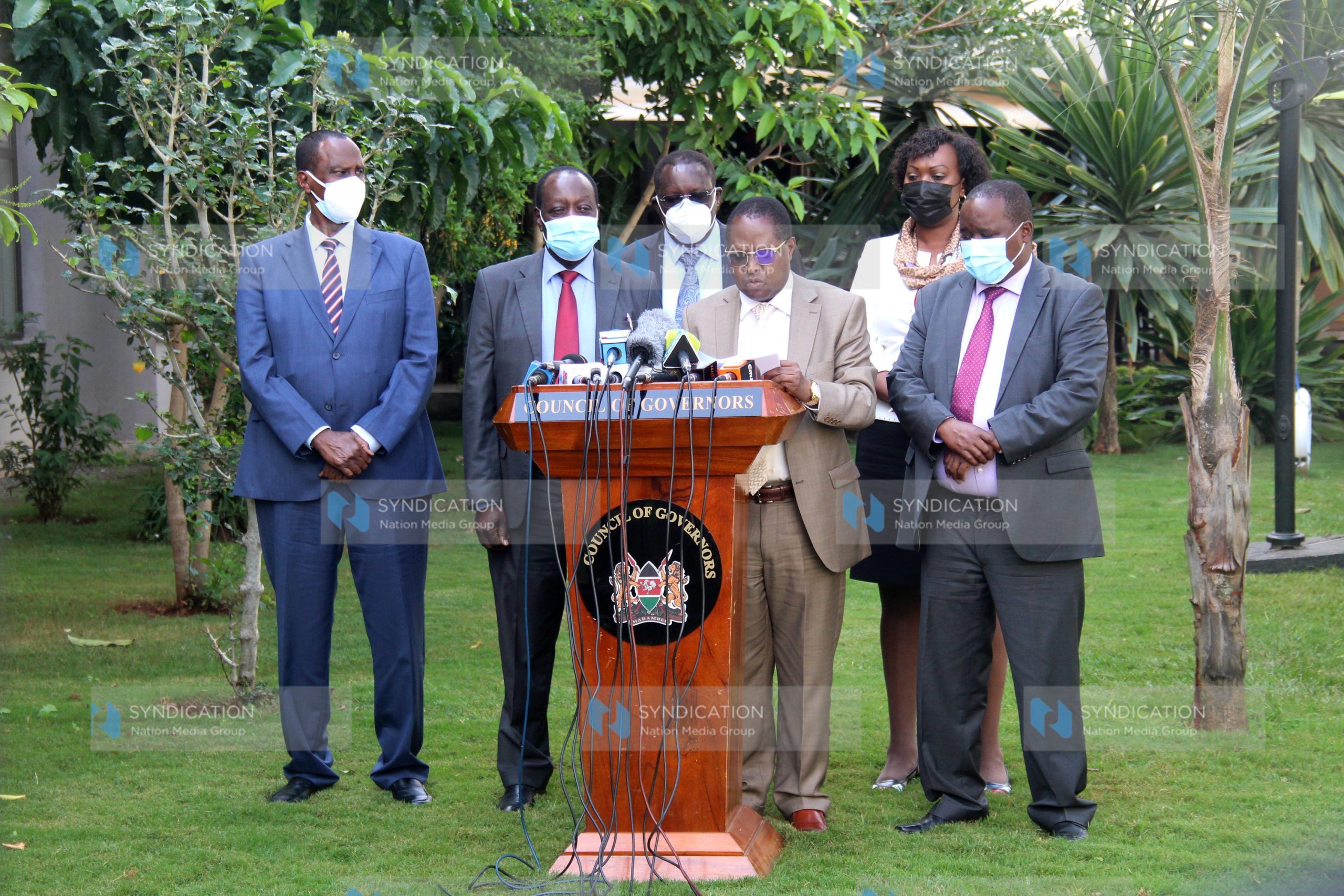 Council of Governors (CoG) Chair and Embu Governor Martin Wambora (second right) addresses a press conference