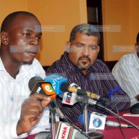 The Secretary General of the Kenya Medical Practitioners, Pharmacists and Dentists Union (KMPDU), Abidan Mwachi, addresses a press