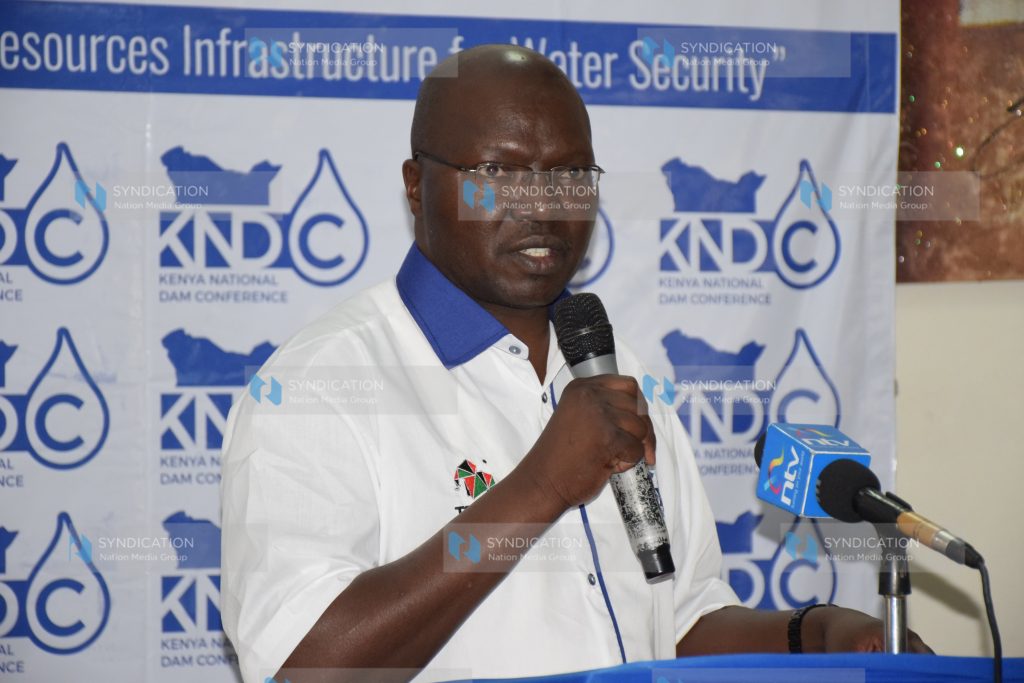 Water Cabinet Secretary Simon Chelugui addresses the press