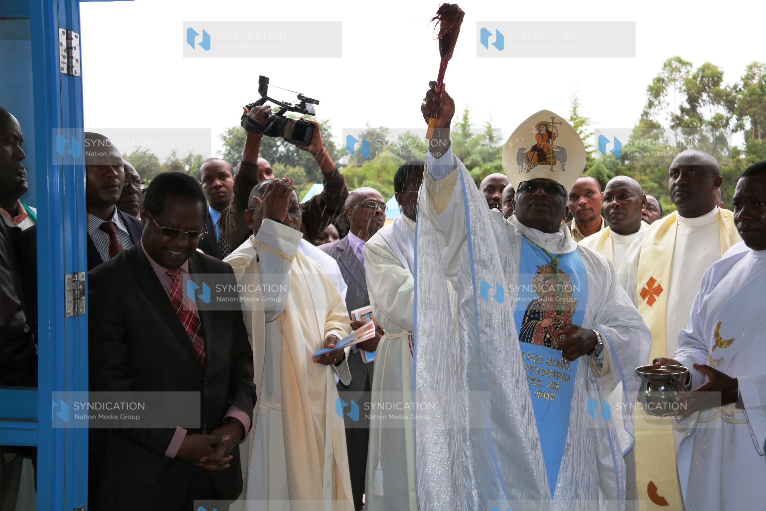 Embu Diocese Bishop Paul Kariuki blesses the newly constructed Sh250 million hospital wing