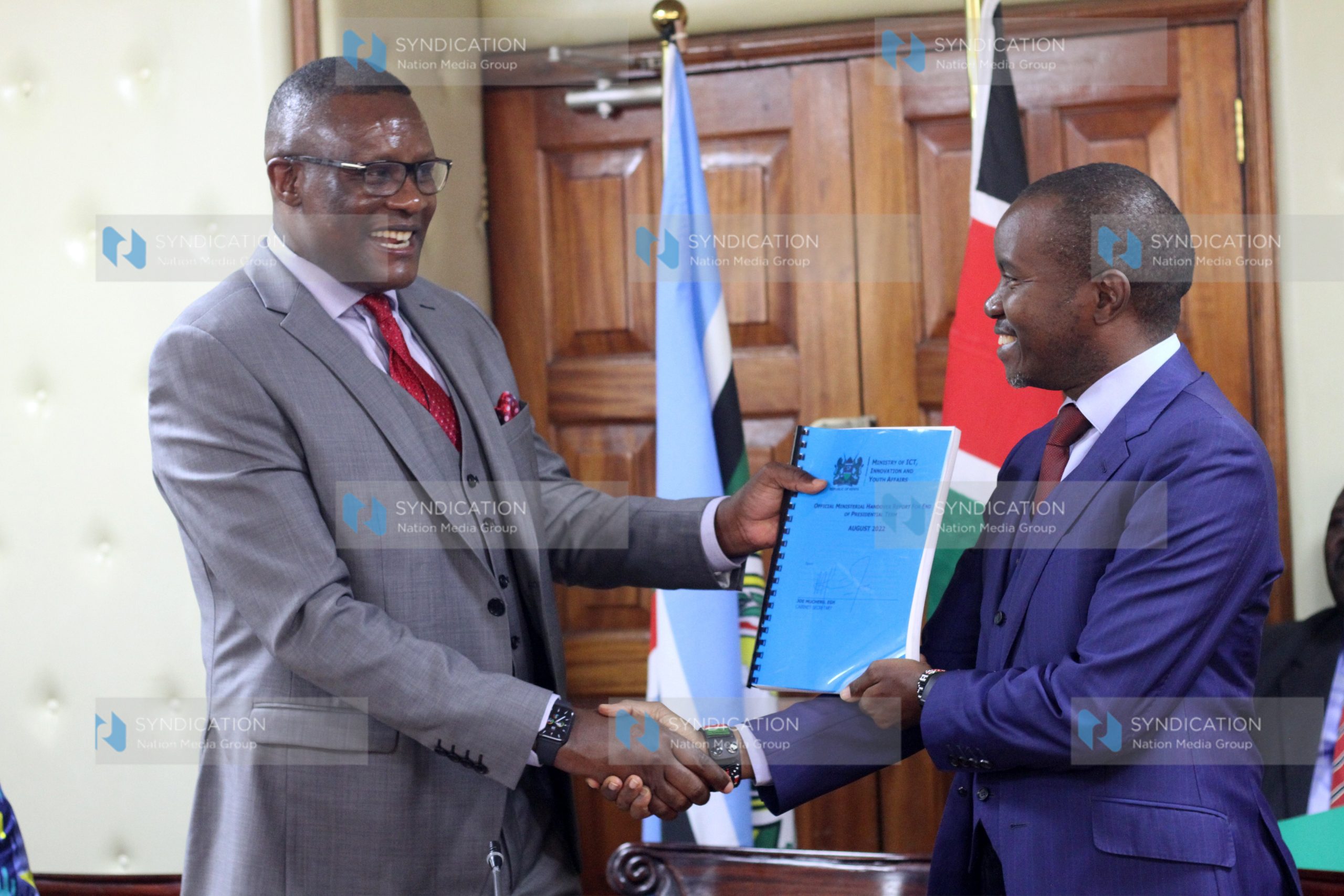 Outgoing CS Joe Mucheru handing over
