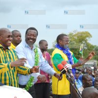 Deputy Prime Minister Musalia Mudavadi introduces Bukura Ward civic seat aspirant Walter Andati