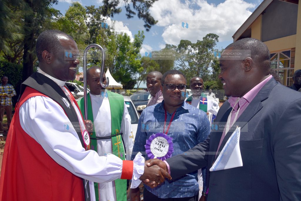 Anglican Church of Kenya Bishop Charles Asilutwa of Maseno North Diocese receiving Senate Speaker Ken Lusaka and Senator of Kakamega Cleophas Malala