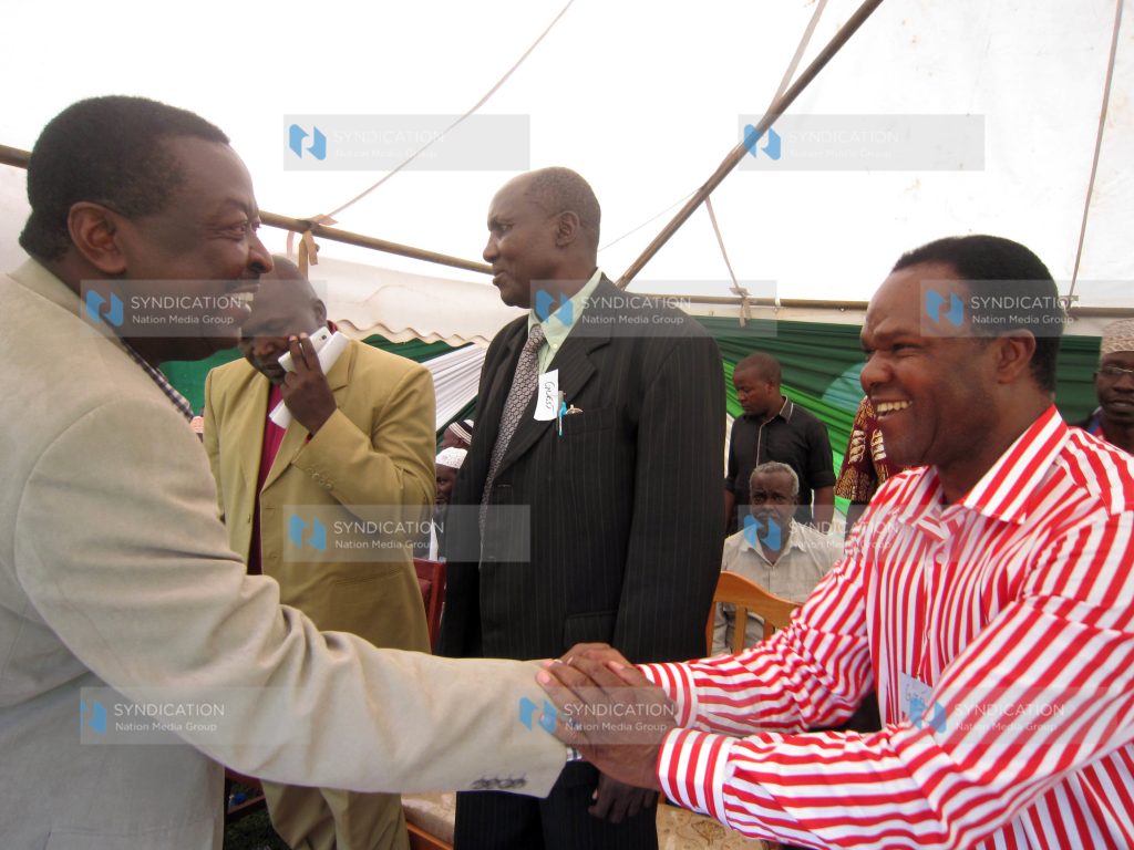 UDF leader Musalia Mudavadi is received by a cabinet executive of the county government of Kakamega, Mr. Musa Chivole