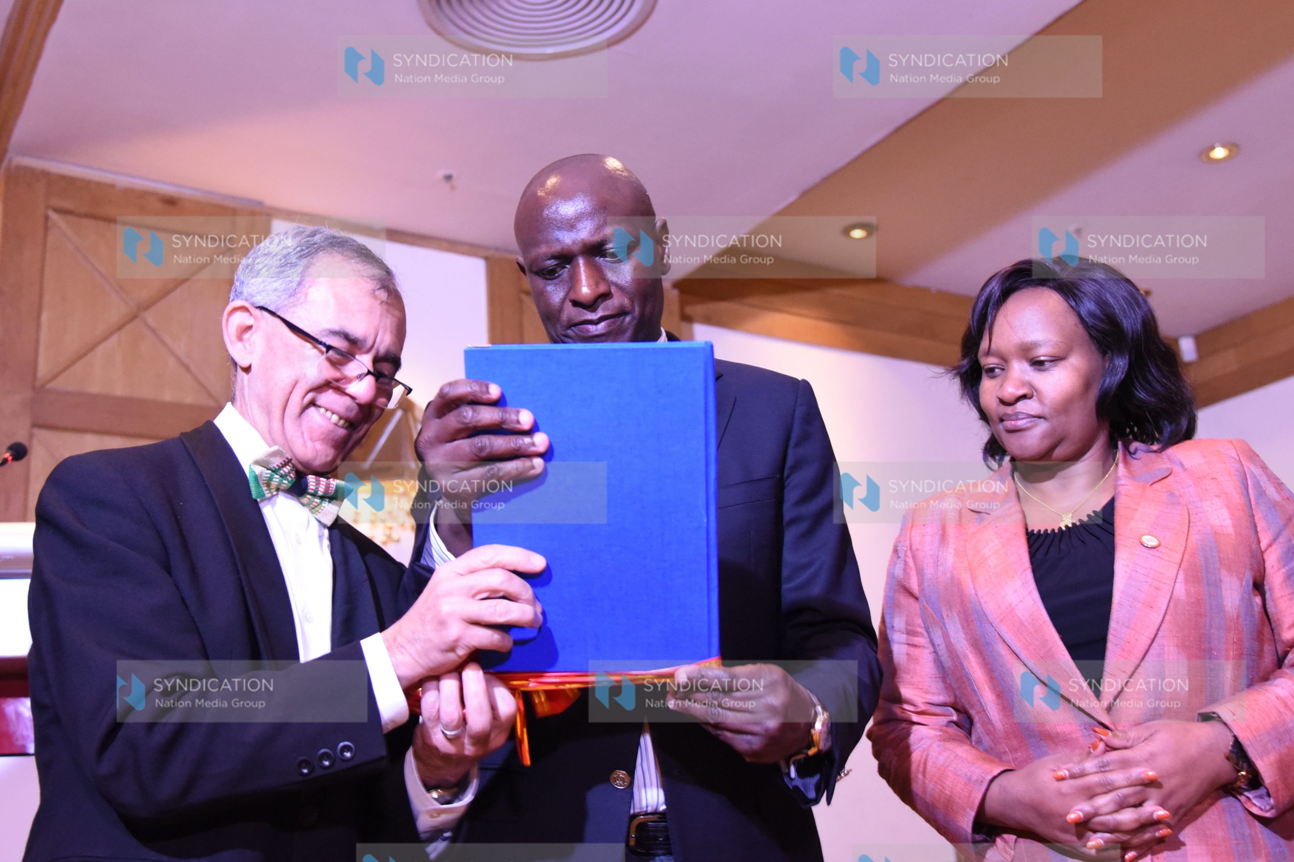 Handover of the report by IPP taskforce