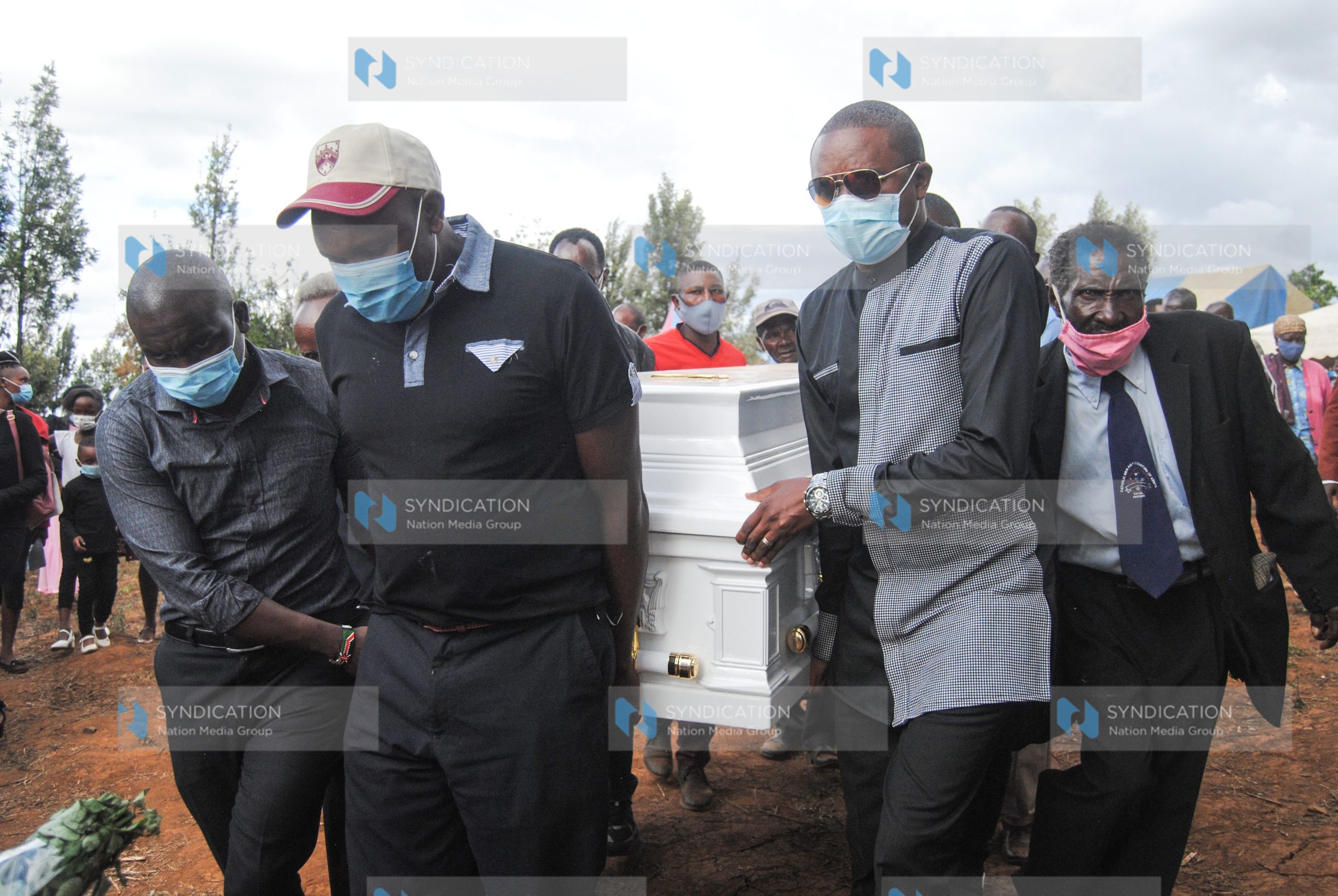 Burial ceremony at  Mukinyai Farm in Elburgon