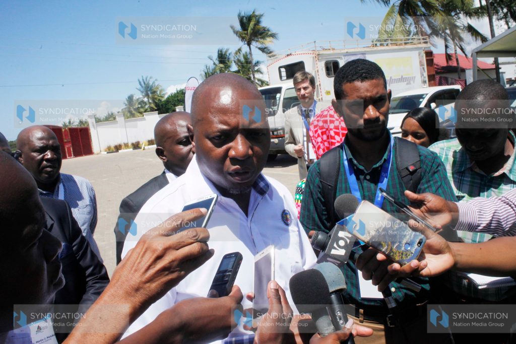 KPA managing director Dr. Daniel Manduku addressing journalists