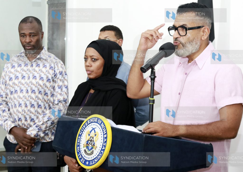 Addressing the press on the ongoing Nurses Strike